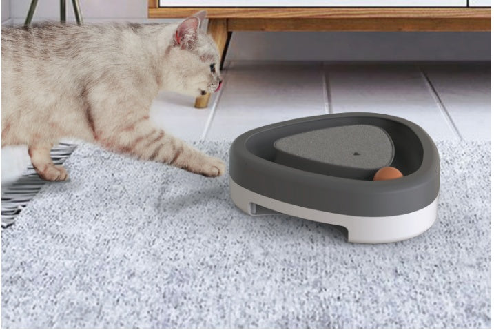 Juguete eléctrico para rascar gatos, juguete interactivo inteligente y divertido con forma de triángulo giratorio.